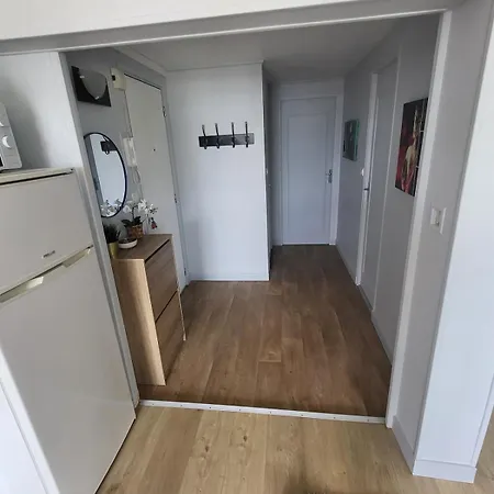 アパート Le Petit Versaillais ベルサイユ